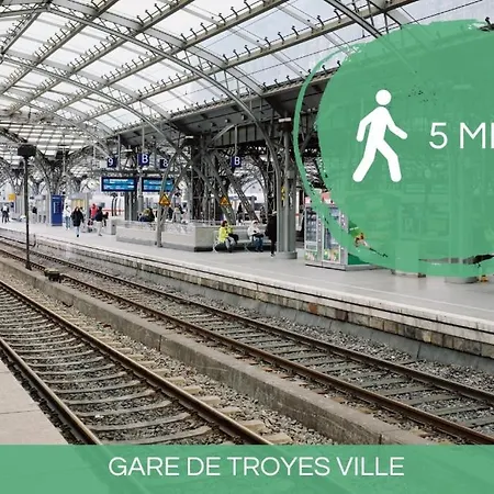 Le Nid Troyen I Proche Gare I Cozy & New I Hyper Centre I Rentimmo